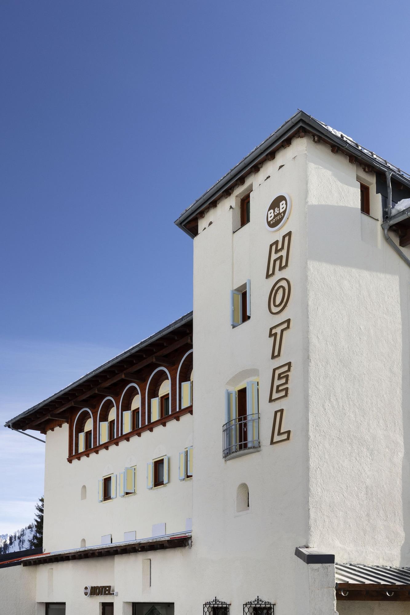 B&B Hotel Passo Tre Croci Cortina Cortina d'Ampezzo Buitenkant foto